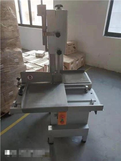 گوشت بینڈ دیکھا بلیڈ
